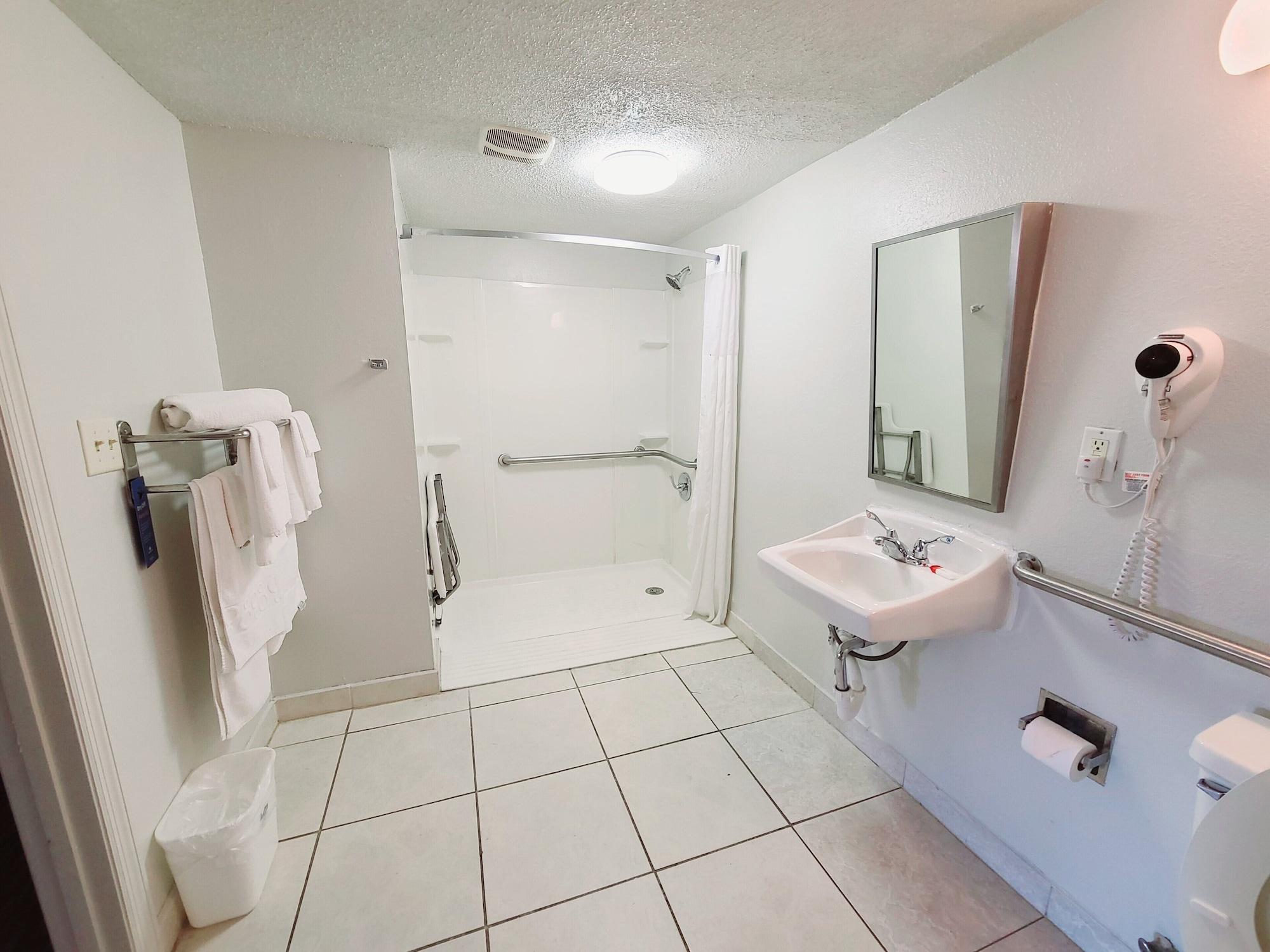 Quality & Orlando East - Ucf Area