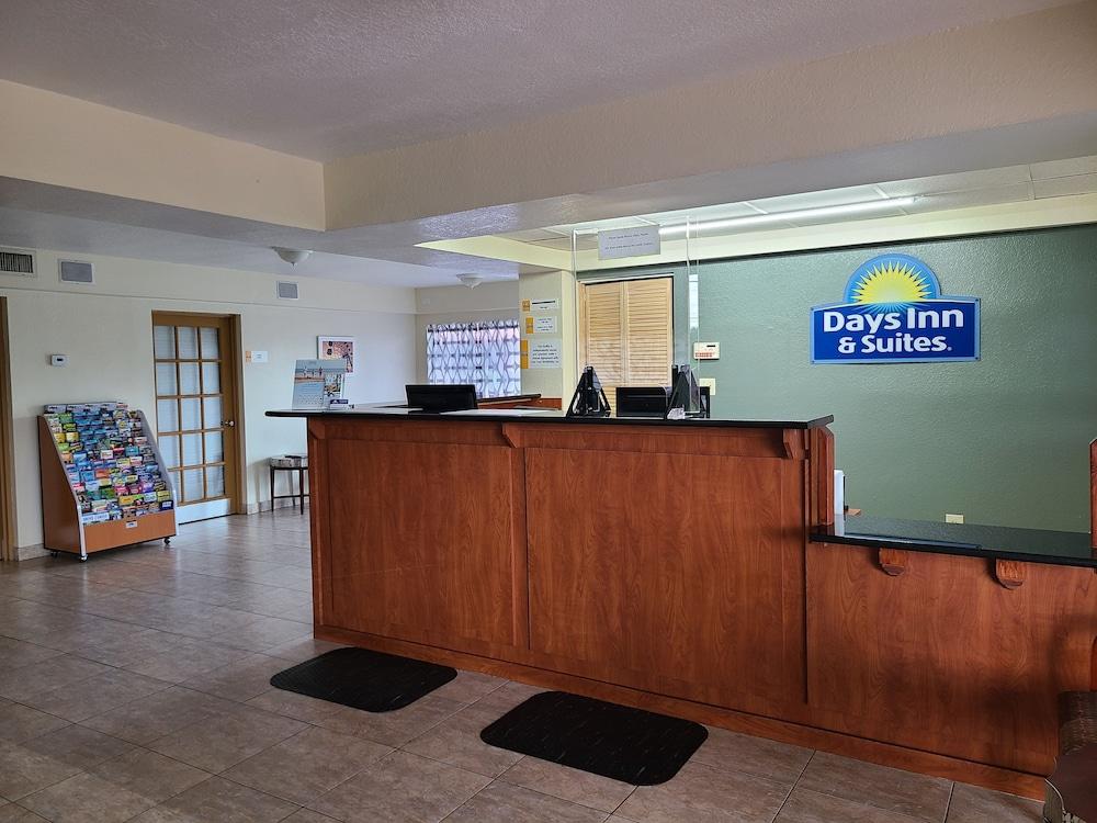 Quality & Orlando East - Ucf Area Alafaya
