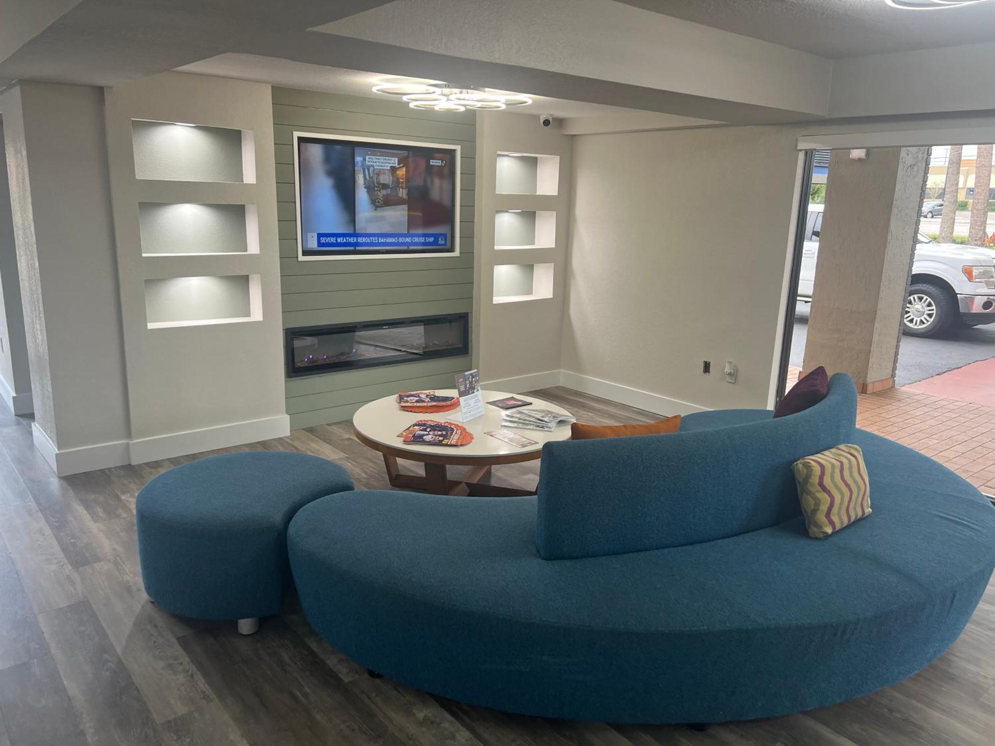 Hotel Quality & Orlando East - Ucf Area